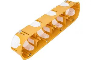 Коробка установочная 68x280x50мм на 4 поста IP30 | KPL 64-50/4LD_NA | KOPOS