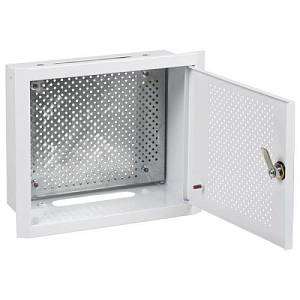 TITAN 3 Щит встраиваемый ЩРв-М-1 Мultimedia (265х310х120) IP31 белый / IEK / MKM63-V-01-31-M TITAN 3 Щит встраиваемый ЩРв-М-1 Мultimedia (265х310х120) IP31 белый / IEK / MKM63-V-01-31-M